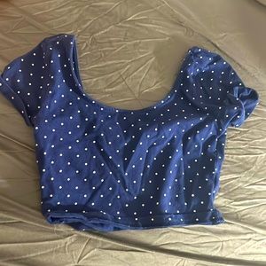 H&M DIVIDED cropped t-shirt navy blue white polka dot capped sleeve